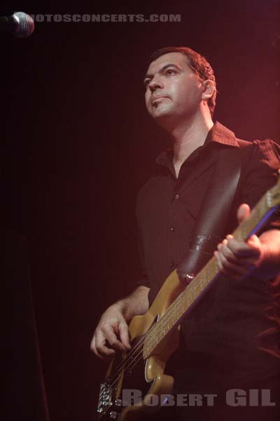 FRIGO - 2006-10-13 - PARIS - Nouveau Casino - 